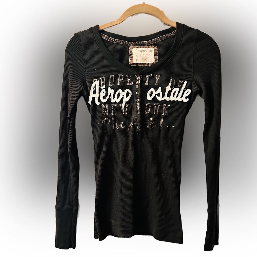 Y2K VINTAGE Aéropostale Black Thermal Top